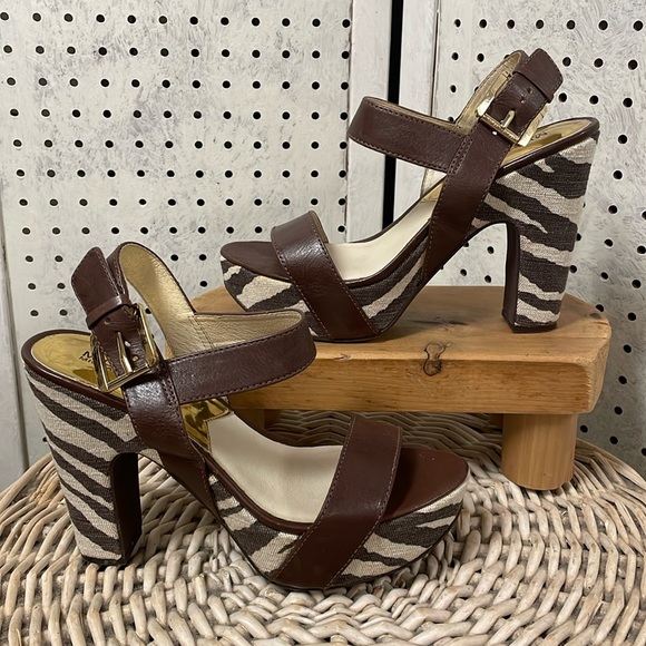 MICHAEL Michael Kors Shoes - MK leather